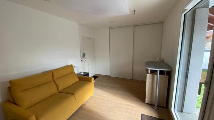 Apartamento Magnifique Studio Avec Terrasse Et Garage Chens-sur-Leman Exterior foto